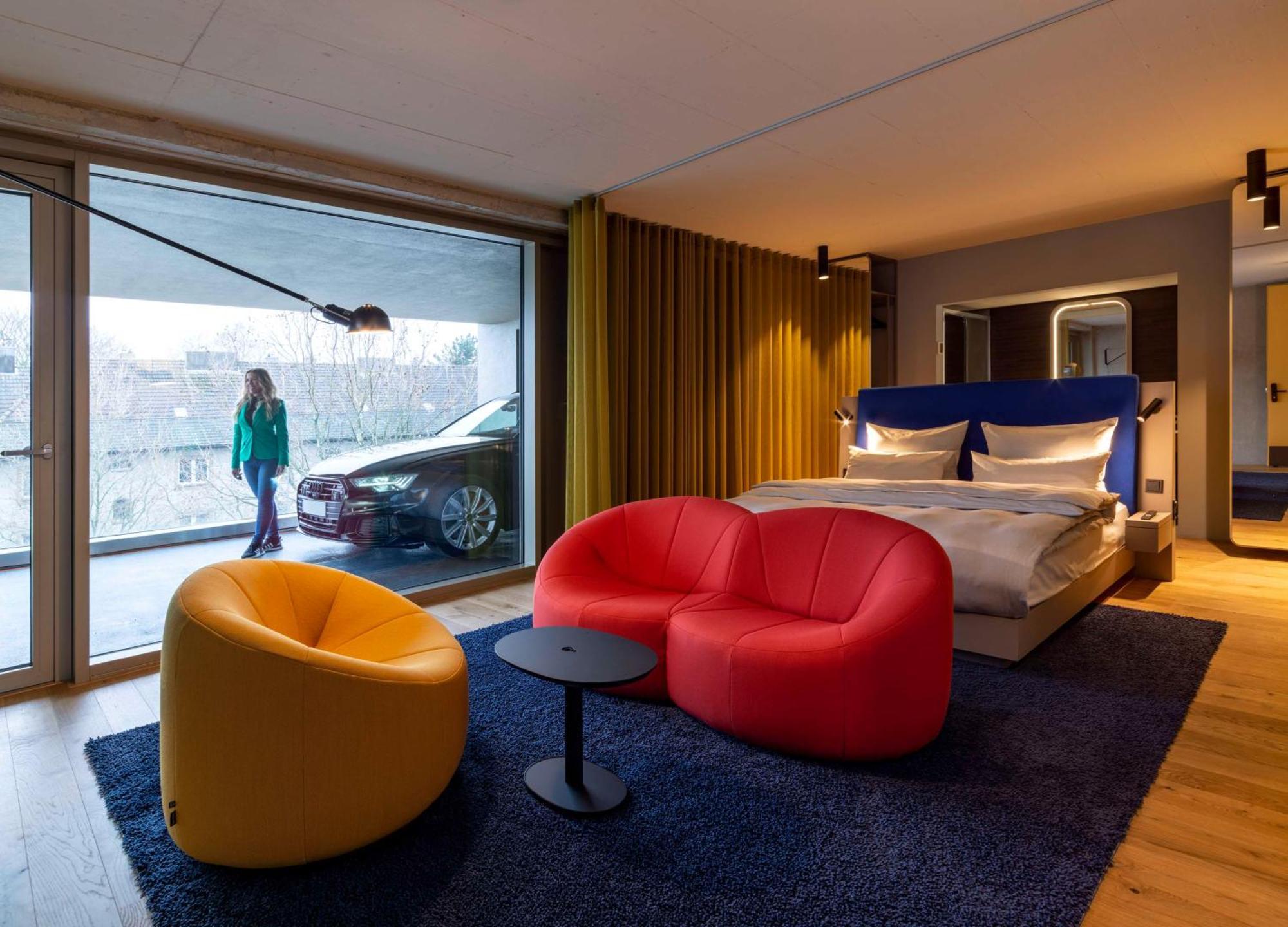 B'mine 4* Dusseldorf